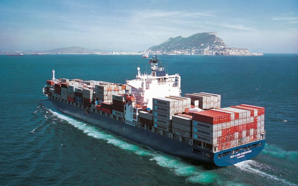 Перевозка грузов морским транспортом.